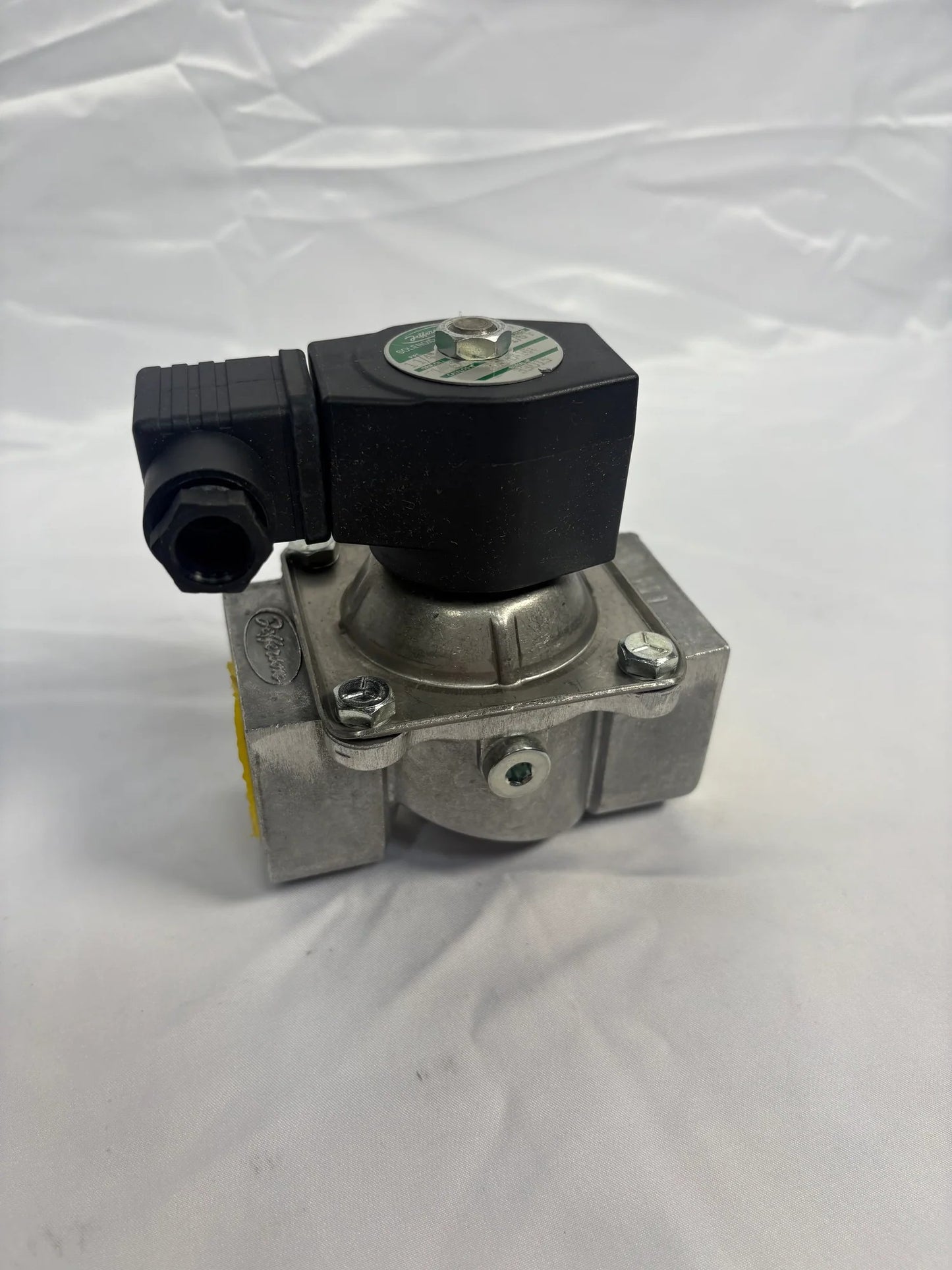 Jefferson Electric Gas Valve 1", 120V